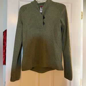 Women’s North Face Green Pullover